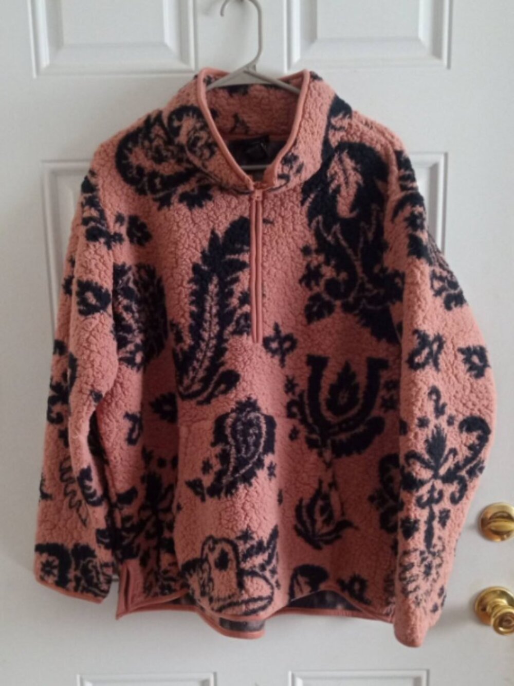 Wrangler Retro Women's Punchy Quarter Zip Sherpa Pullover in Cowboy Paisley NEW